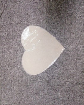 Silica gel anti wrinkle pad, chest sticking, pulling and tightening chest skin to prevent chest wrinkles, wrinkles, wrinkles, chest and heart.