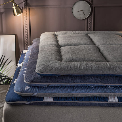 Winter lamswolmatras