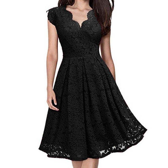 V-neck sleeveless lace dress