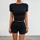 Black / M