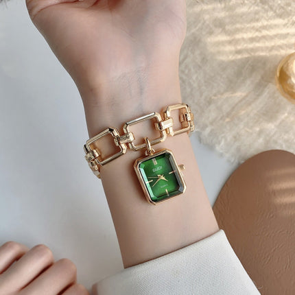 Vroue Dekoratiewe Horlosie Met Vierkantige Hanger En Armbandstyl