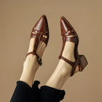 Brown / 34