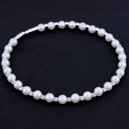 Bruidsbruidsbykomstighede 8MM handgemaakte pêrels, strass-halssnoere, halssnoere, armbande, oorbelle, drie stelle pakke
