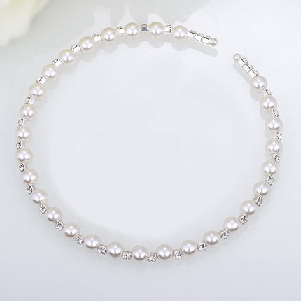 Bruidsbruidsbykomstighede 8MM handgemaakte pêrels, strass-halssnoere, halssnoere, armbande, oorbelle, drie stelle pakke