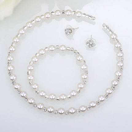 Bruidsbruidsbykomstighede 8MM handgemaakte pêrels, strass-halssnoere, halssnoere, armbande, oorbelle, drie stelle pakke