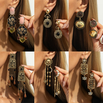 Franse Retro Hol Blompatroon Wyser Modieuse Geometriese Diamantbesaaide Lang Kwast-Oorbelle