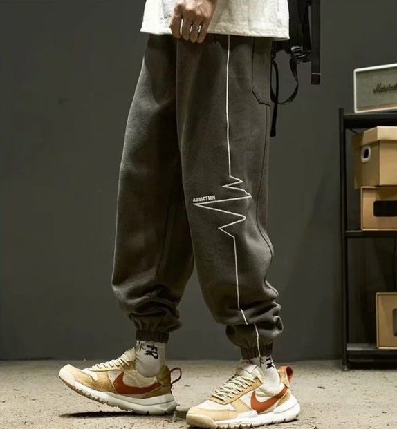 Men's Loose Waistband Sports Pants With Side Stripes