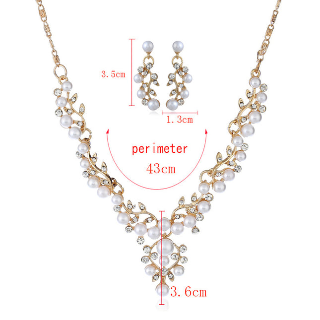 Aliexpress ontploffing van Europese en Amerikaanse mode-kettingstel soet temperament alles-pas pêreldiamantoorbelle ketting bruidspak