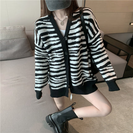 Zebra print knit top coat