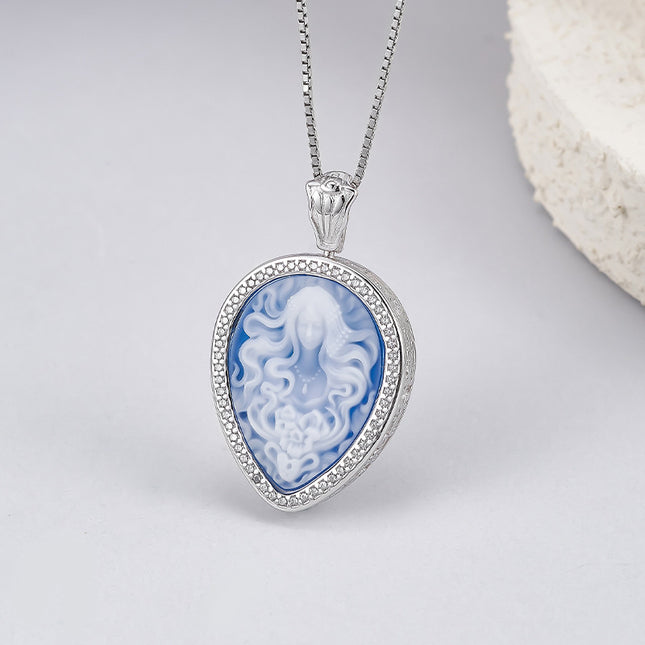 Silver Drop-shaped Cameo Stylish Pendant