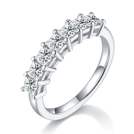 A Luxurious And Fashionable Light Luxury Jewelry Silver Ring Set With Top-quality Moissanite, S925 Silver Plated With Platinum