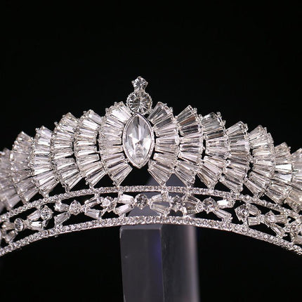 Nuwe Japannese En Koreaanse Trou Rhinestone Allooi Knoop Trou Kroon