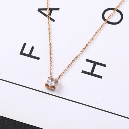 Eenvoudige Vierklou Enkel Diamant Hanger Vroulike Temperament Titaanstaal Halssnoer