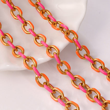 Tweekleurige Oranje En Goue Kettingnekband Soet En Verfrissend