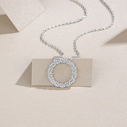 Set With Top-quality Moissanite, This Luxurious And Fashionable Light Luxury Trend Jewelry Necklace Pendant Is Made Of S925 Silver Electroplated With Platinum