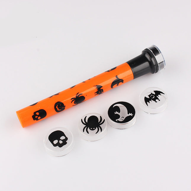 Pumpkin Skull Flashlight