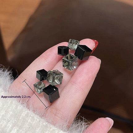 Swart 3D Kubus Suiker Geometriese Ontwerp Oorbelle Juweliersware