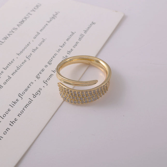 Women's Heart Fluttering Fashionable Couple Rings