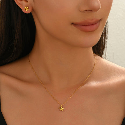 Lxalry 18K Gold Plated 5 Petal Floral Mirror Jewelry Set  Hypoallergenic Skin Safe Necklace   Stud Earrings For Daily Date Night  Never Fade Adjustable Luxury Gift