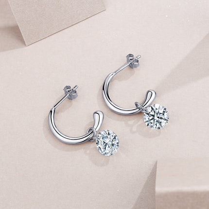Top-quality Moissanite Luxury And Fashionable Light Luxury Jewelry Silver Stud Earrings S925 Silver Plated Platinum