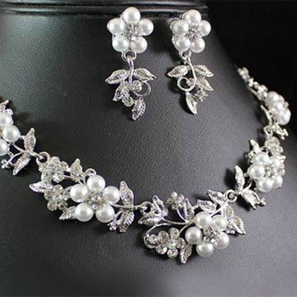 Alloy bridal sleeve chain, leaf pearl necklace, earring, Korean wedding dress, two piece set, pearl leaf set chain