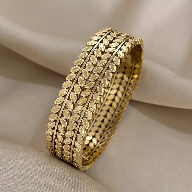 Boheemse Styl Unieke Wye-opening Vlekvrye Staal Armband Met Blaarontwerp