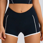 Black / M / Shorts