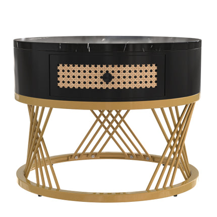 2-in-1 Ronde Koffietafel Gemaak Van MDF Met Marmergraan-Fineerblad, Rottanglaaie En Soliede Houthandvatsels. Goudkleurige Ysterpote. 70x70x45.5 50x50x38.5cm