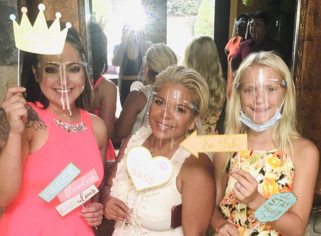 Anti-fog and anti-spray mask