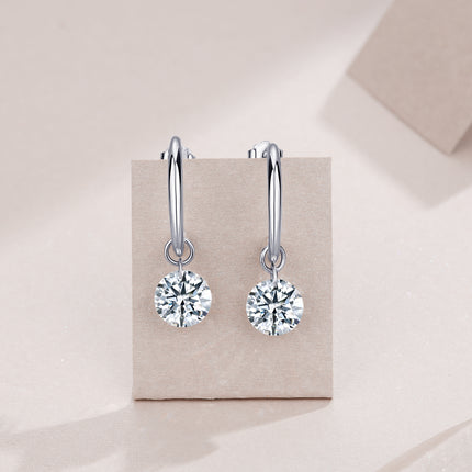 Top-quality Moissanite Luxury And Fashionable Light Luxury Jewelry Silver Stud Earrings S925 Silver Plated Platinum