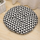 Black triangle / 40cm