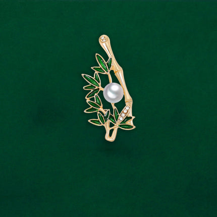 Fashionable Trendy Plant And Pearl Brooch In Alloy And Enamel