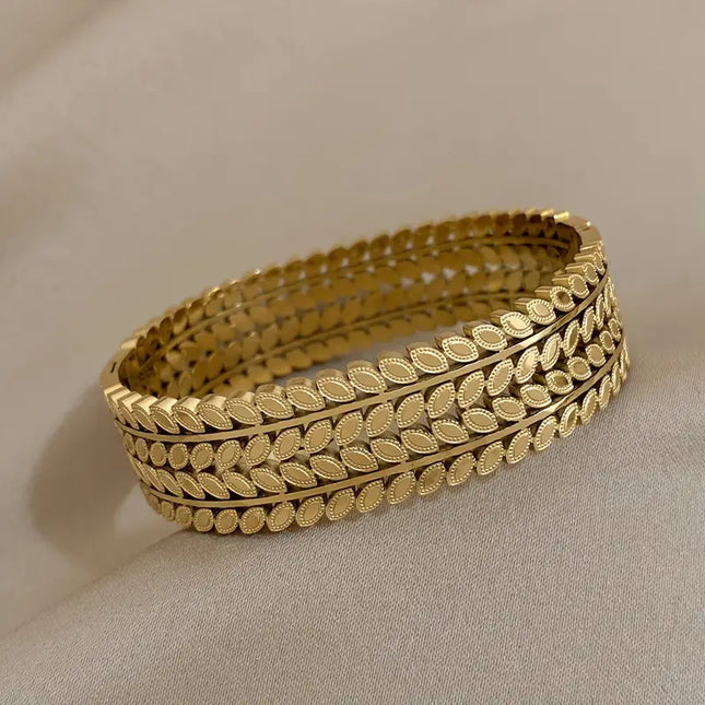 Boheemse Styl Unieke Wye-opening Vlekvrye Staal Armband Met Blaarontwerp