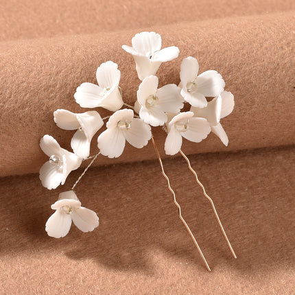 White Three Dimensional Flower U Shaped Hairpin
