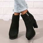 Black / US Size 10
