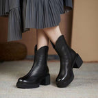 Black With Velvet / 35