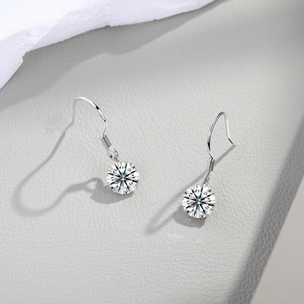 Top-quality Moissanite Luxury And Fashionable Light Luxury Jewelry Silver Stud Earrings S925 Silver Plated Platinum