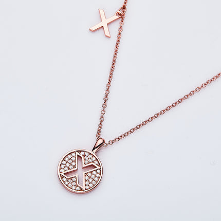 Een Van Die 26 Letters, X, Versier Met Topgehalte Moissanite, Luukse En Modieuse Ligluukse Trendjuweliersware, Silwer Halssnoerhangertjie S925 Silwer Geëlektroplateerde Roosegoud