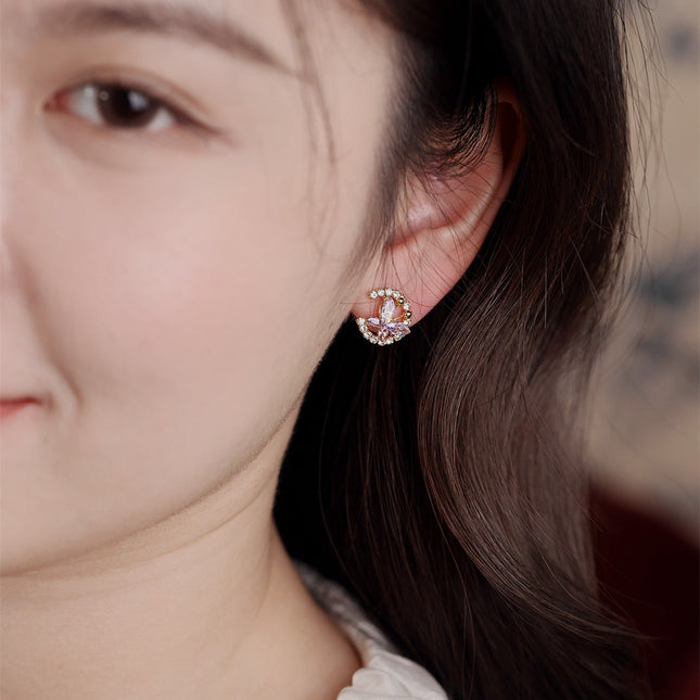 Micro-set Zirconium Diamond Temperament Sparkly Silver Needle Earrings