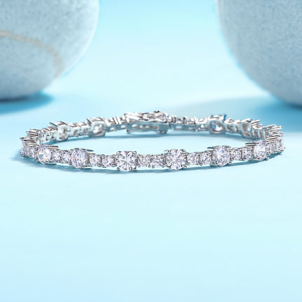Set With Top-quality Moissanite, This Luxurious And Fashionable Light Luxury Trend Jewelry Silver Bracelet Is Made Of S925 Silver Electroplated With Platinum