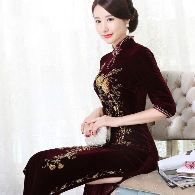 Golden Velvet Retro-improved Beaded Long High-grade Cheongsam