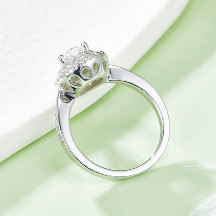 Peervormige Moissanite Met Topgehalte Moissanite Luukse En Modieuse Ligluukse Juweliersware Silwer Ring S925 Silwer Geëlektroplateer Met Platinum
