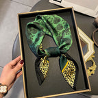 Leopard Print Dark Green / 70X70cm