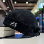 Black / Adjustable