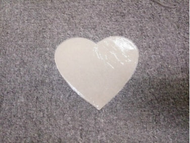 Silica gel anti wrinkle pad, chest sticking, pulling and tightening chest skin to prevent chest wrinkles, wrinkles, wrinkles, chest and heart.