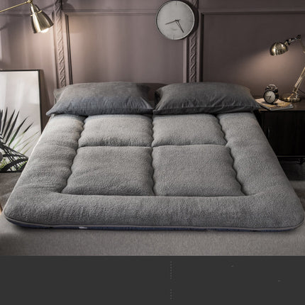 Winter lamswolmatras
