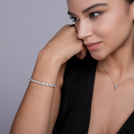 0.3-karaat Luukse en Modieuse Ligluukse Tendens Juweliersware Silwer Armband Versier met Topgehalte Moissanite, S925 Silwer Geëlektroplateerde Platinum