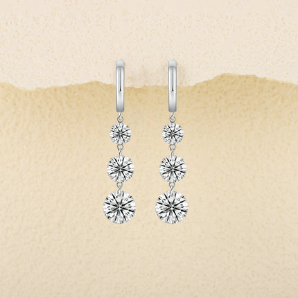 Top-quality Moissanite Luxury And Fashionable Light Luxury Jewelry Silver Stud Earrings S925 Silver Plated Platinum