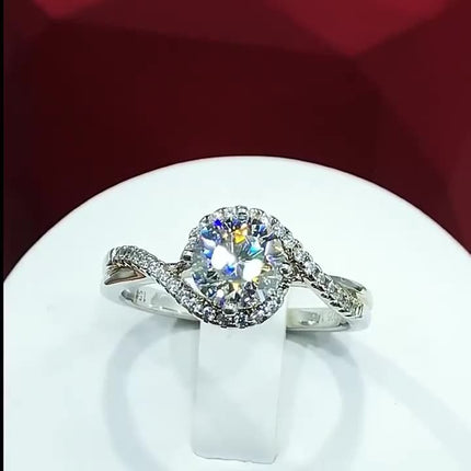 Women's 1ct Simulated Moissanite Ring Six-Prong Classic Wedding Ring