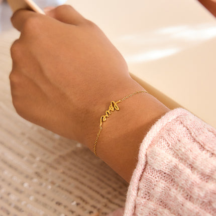 Vlekvrye Staal LIEFDE Letter Armband Vir Vroue Liggewig Luukse Met 'n Hoë-gehalte Voorkoms